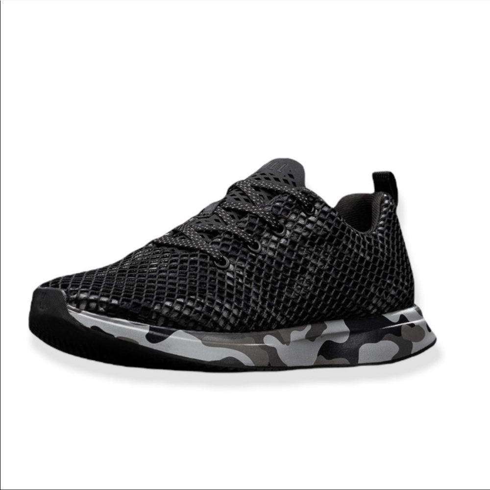 Nobull black camo mesh runners